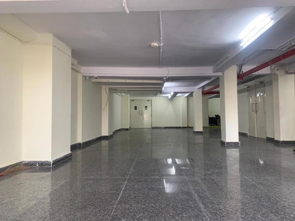 Hotel Yellow Saffron Δελχί Εξωτερικό φωτογραφία